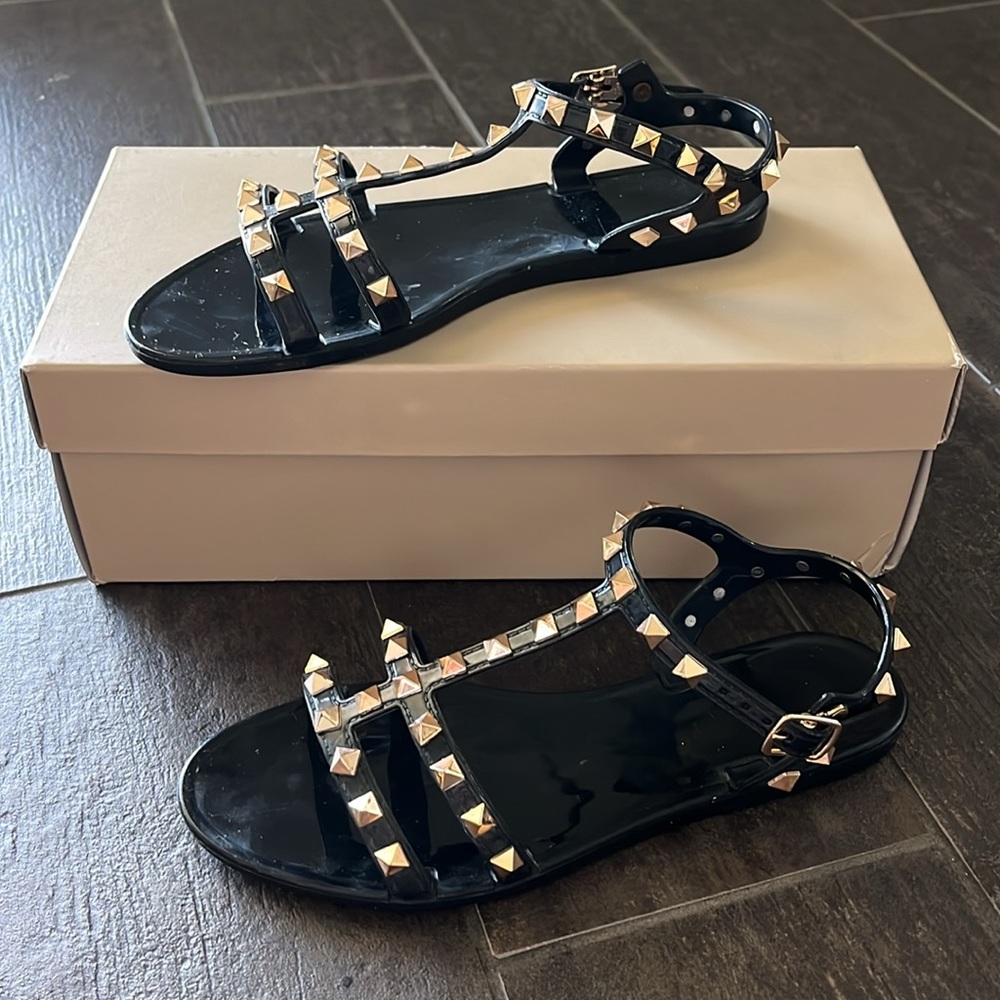 Black Rockstud Inspired Studded Jelly Sandals Size 37 US 6.5 Ankle Strap - Picture 6 of 6
